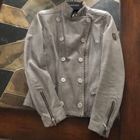 RARE Bella Swan Cullen Battle Jacket BD2 - Picture 1 of 6